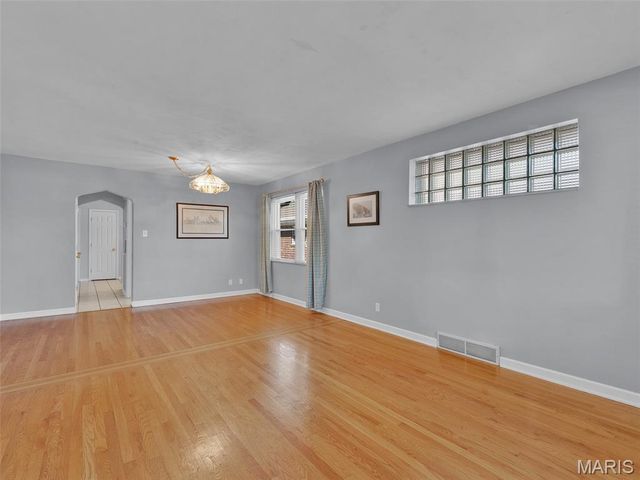 6264-6266 Sunshine Drive, St Louis, MO 63109