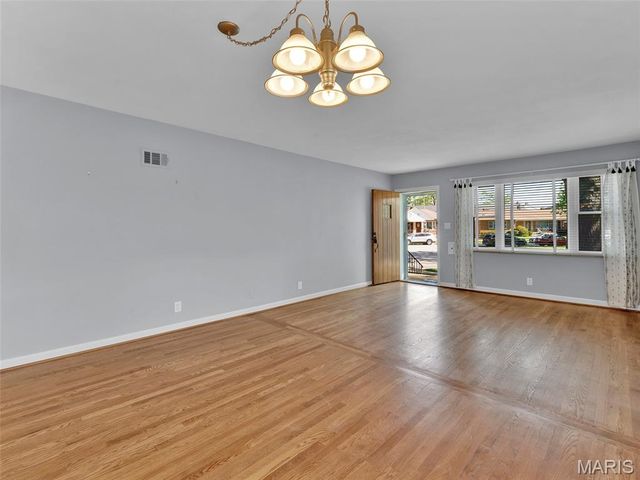 6264-6266 Sunshine Drive, St Louis, MO 63109