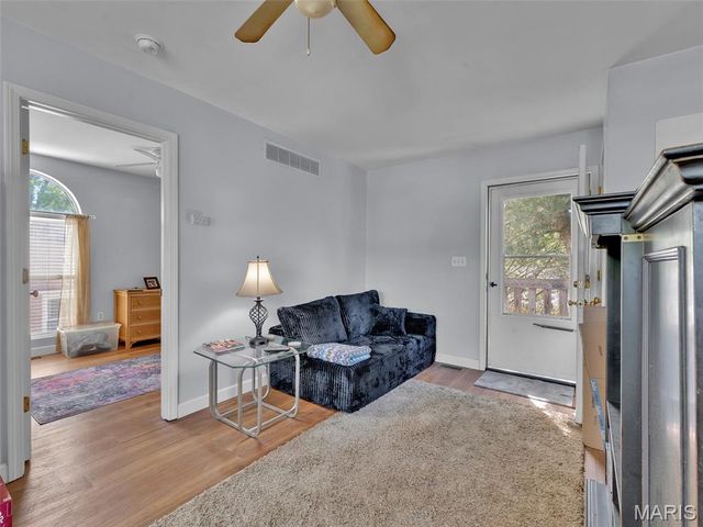 6264-6266 Sunshine Drive, St Louis, MO 63109
