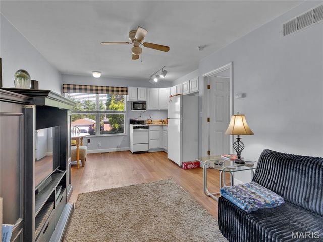 6264-6266 Sunshine Drive, St Louis, MO 63109