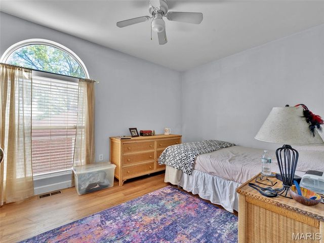 6264-6266 Sunshine Drive, St Louis, MO 63109