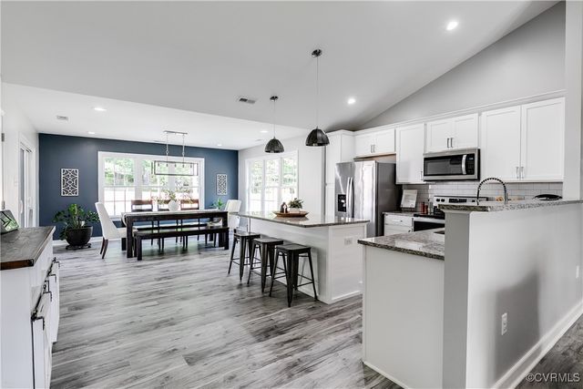 1861 Bracken Rd, North Chesterfield, VA 23236