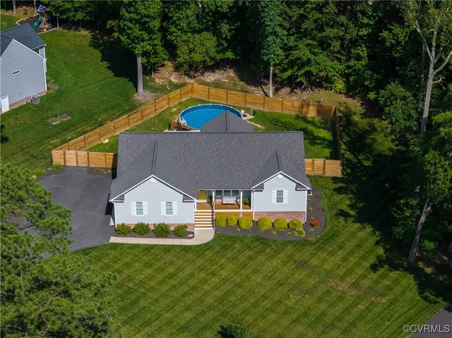 1861 Bracken Rd, North Chesterfield, VA 23236