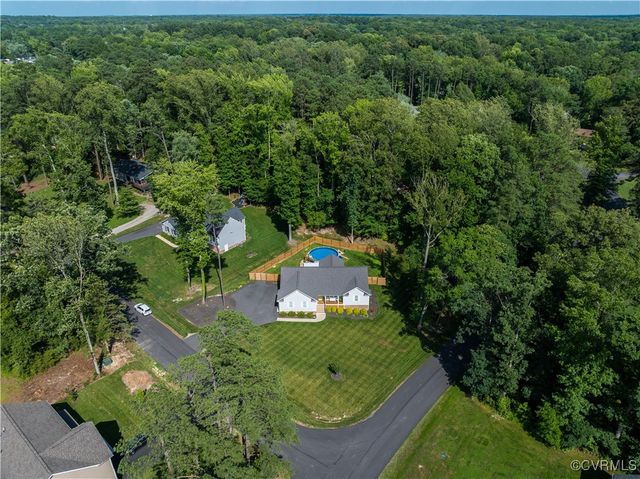 1861 Bracken Rd, North Chesterfield, VA 23236