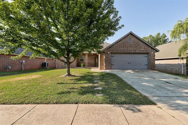 1716 Kamber Terrace, Edmond, OK 73003