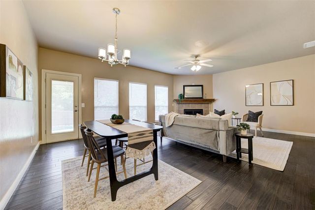 1716 Kamber Terrace, Edmond, OK 73003