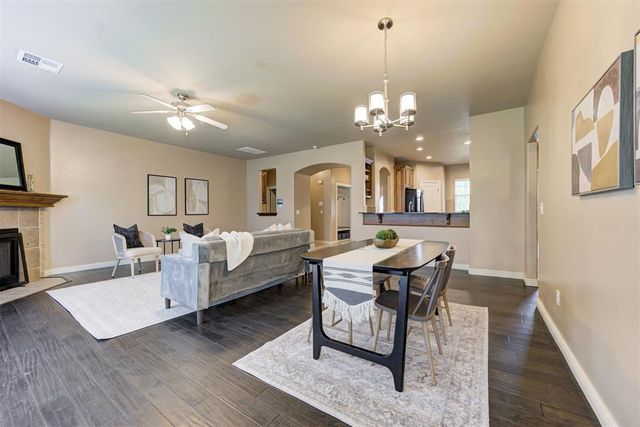 1716 Kamber Terrace, Edmond, OK 73003