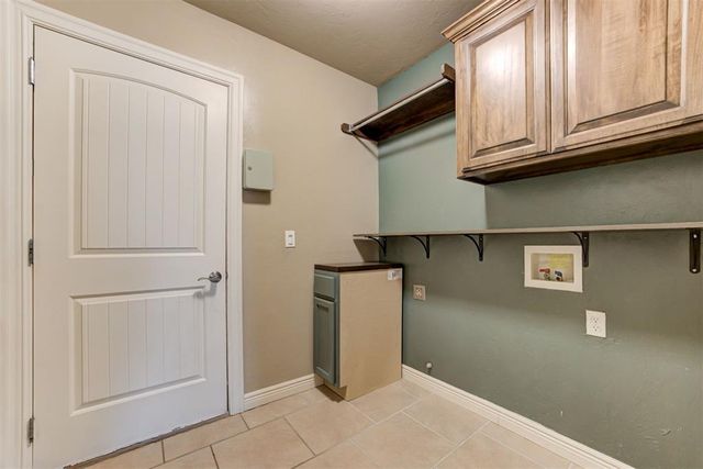 1716 Kamber Terrace, Edmond, OK 73003