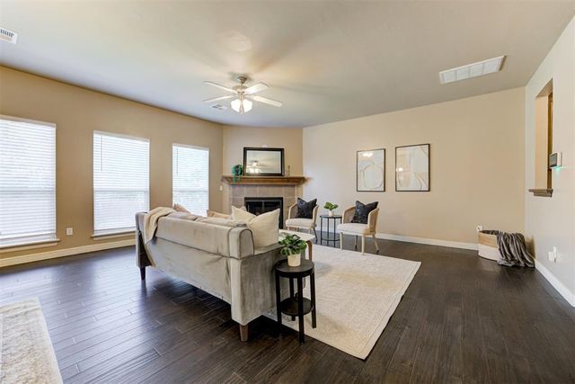 1716 Kamber Terrace, Edmond, OK 73003
