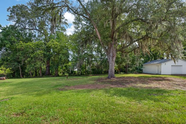 1322 Old Fort Road, Moncks Corner, SC 29461