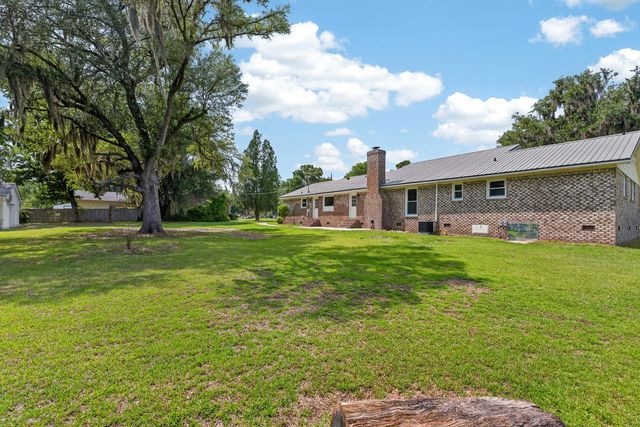 1322 Old Fort Road, Moncks Corner, SC 29461