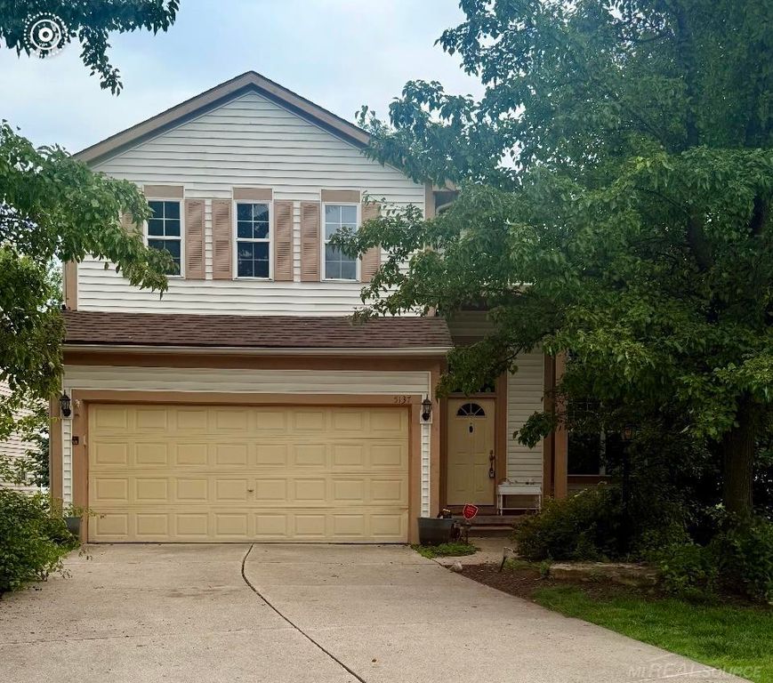 5137 Sandalwood Circle Street, Grand Blanc Twp, MI 48439