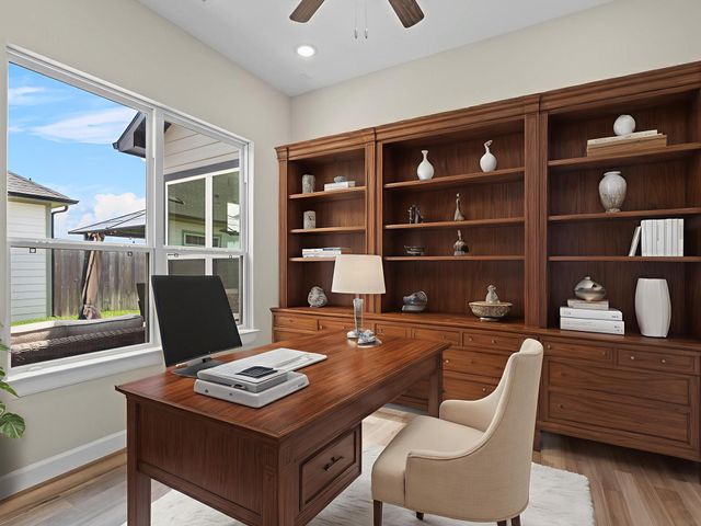 1214 Hidden Oaks Dr, Tomball, TX 77375