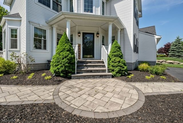 168 TANGLEWOOD PASS, Jefferson Twp., NJ 07849