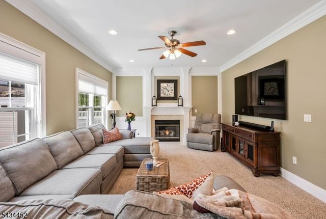 168 TANGLEWOOD PASS, Jefferson Twp., NJ 07849