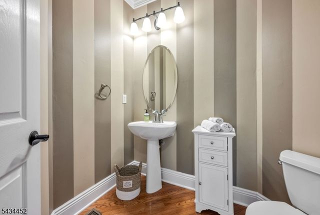 168 TANGLEWOOD PASS, Jefferson Twp., NJ 07849