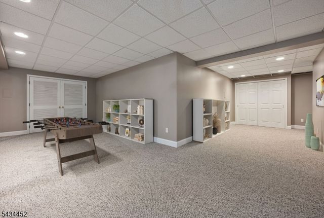 168 TANGLEWOOD PASS, Jefferson Twp., NJ 07849