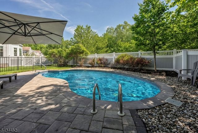 168 TANGLEWOOD PASS, Jefferson Twp., NJ 07849