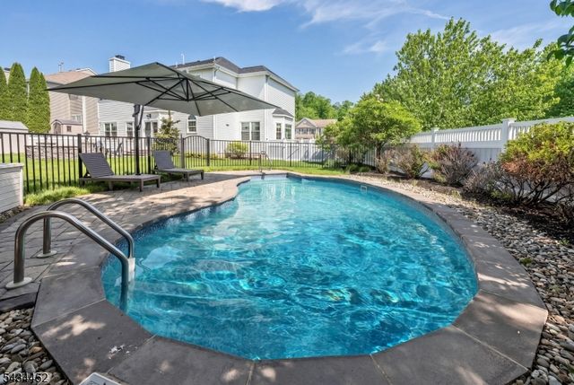 168 TANGLEWOOD PASS, Jefferson Twp., NJ 07849