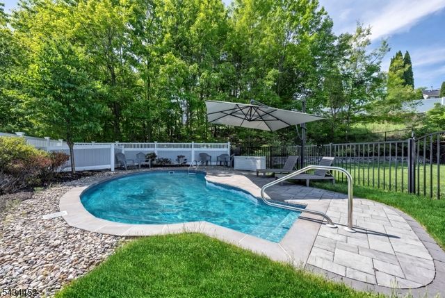 168 TANGLEWOOD PASS, Jefferson Twp., NJ 07849