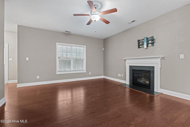 723 N Chapin Road, Aberdeen, NC 28315