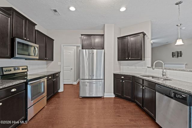 723 N Chapin Road, Aberdeen, NC 28315