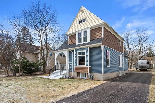 520 N Milwaukee STREET, Plymouth, WI 53073