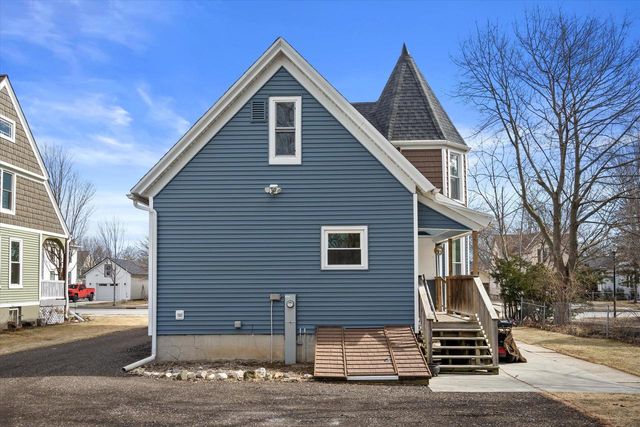 520 N Milwaukee STREET, Plymouth, WI 53073