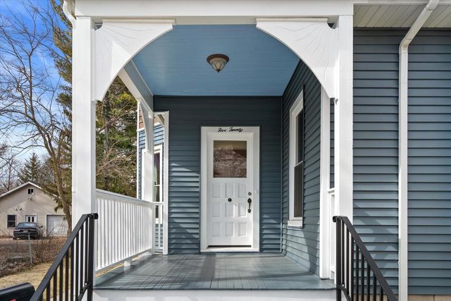 520 N Milwaukee STREET, Plymouth, WI 53073