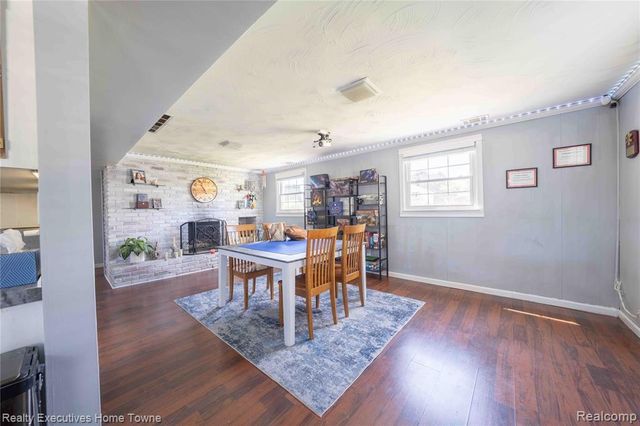 2854 Elmwood Street, Port Huron, MI 48060