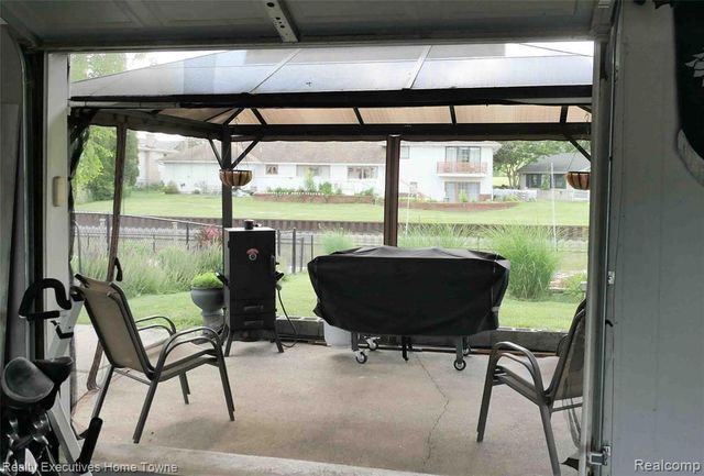2854 Elmwood Street, Port Huron, MI 48060