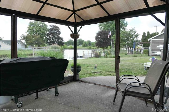 2854 Elmwood Street, Port Huron, MI 48060