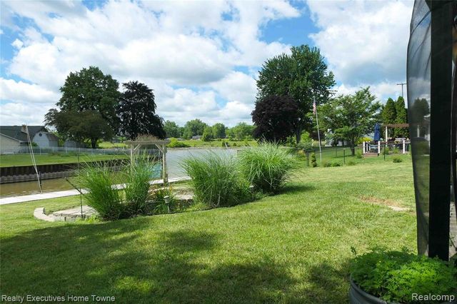 2854 Elmwood Street, Port Huron, MI 48060