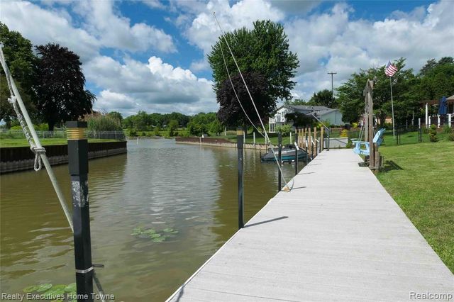2854 Elmwood Street, Port Huron, MI 48060