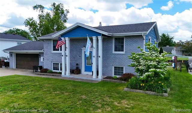 2854 Elmwood Street, Port Huron, MI 48060
