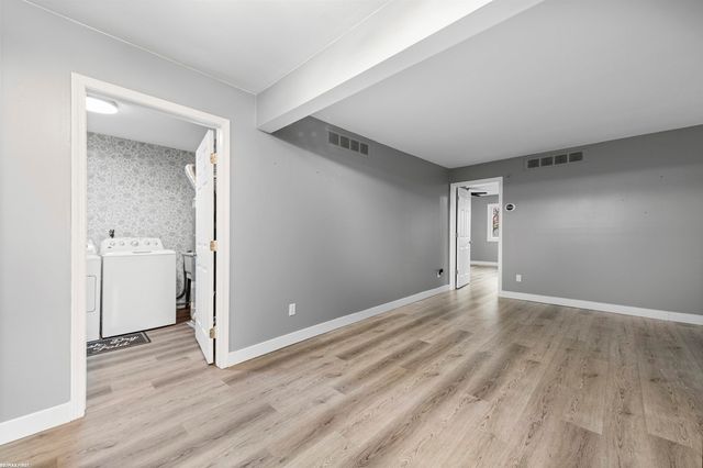 1030 Country Club Drive, St Clair Shores, MI 48082