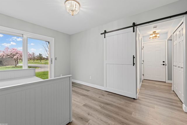 1030 Country Club Drive, St Clair Shores, MI 48082