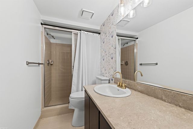 1030 Country Club Drive, St Clair Shores, MI 48082