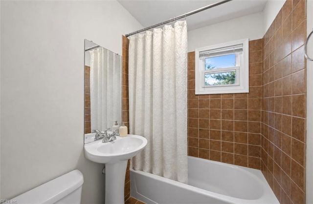913 Bold ST, Portsmouth, VA 23701