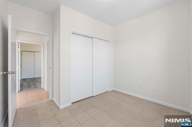 613 Ridge Road 2R, Lyndhurst, NJ 07071