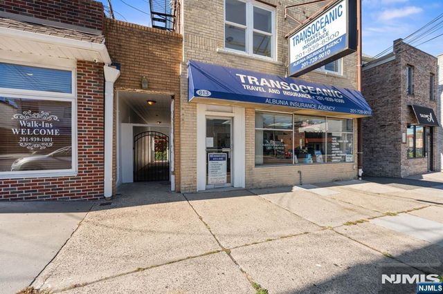 613 Ridge Road 2R, Lyndhurst, NJ 07071