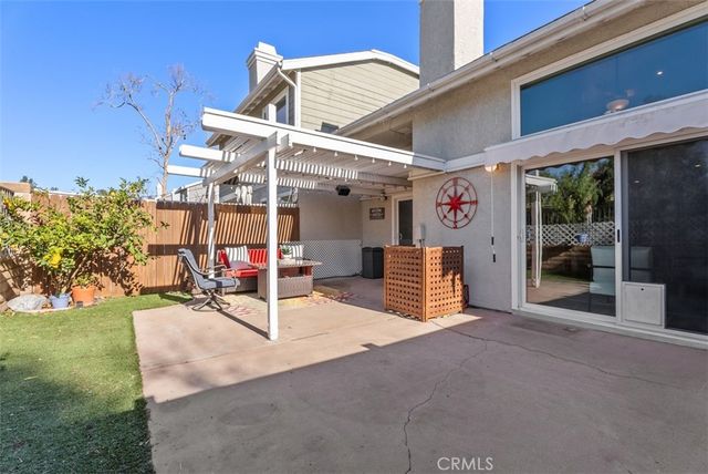 22057 Newbridge Drive 5, Lake Forest, CA 92630