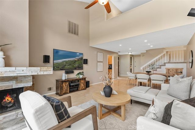 22057 Newbridge Drive 5, Lake Forest, CA 92630