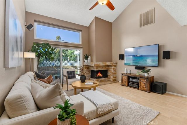 22057 Newbridge Drive 5, Lake Forest, CA 92630