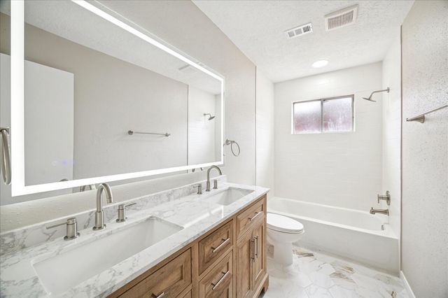 1362 Leadenhall Circle, Channelview, TX 77530