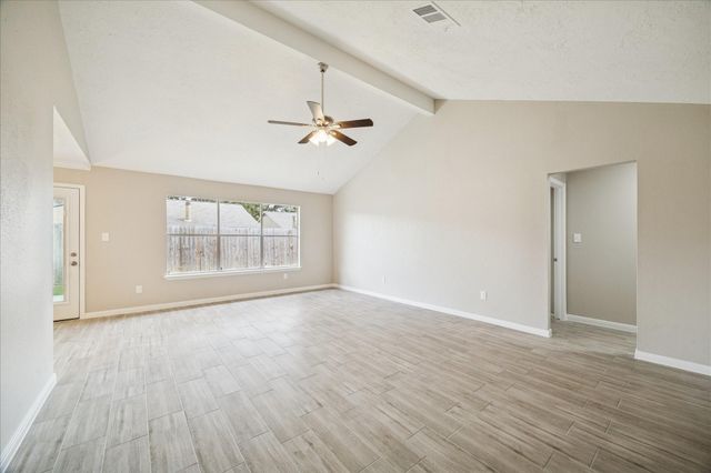1362 Leadenhall Circle, Channelview, TX 77530