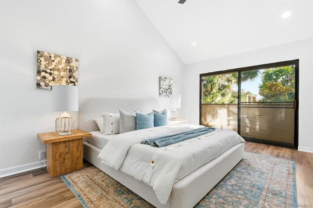 8441 Via Mallorca, La Jolla, CA 92037