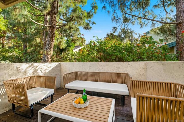 8441 Via Mallorca, La Jolla, CA 92037