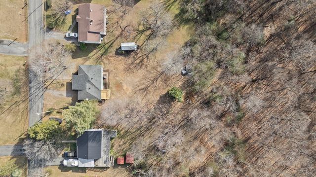 109 Carnell Lane, Lynchburg, VA 24504