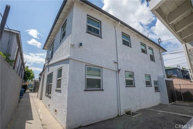 1958 Pine, Long Beach, CA 90806